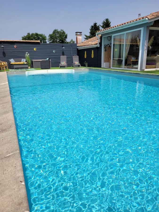 Chambre Merlot, Piscine Et Spa, Proche St Emilion Lugon et l’Ile du Carney Dış mekan fotoğraf